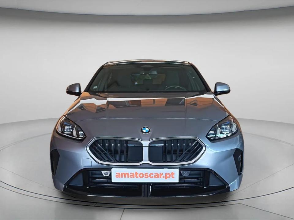bmw-serie-1-2025-gasolina-1499cc