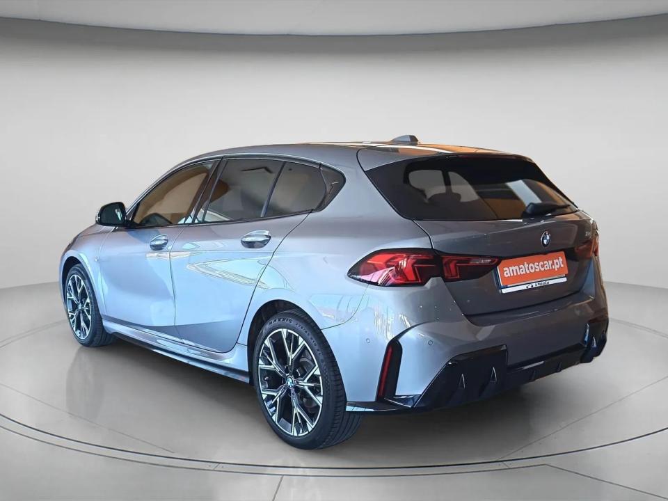 bmw-serie-1-2025-gasolina-1499cc