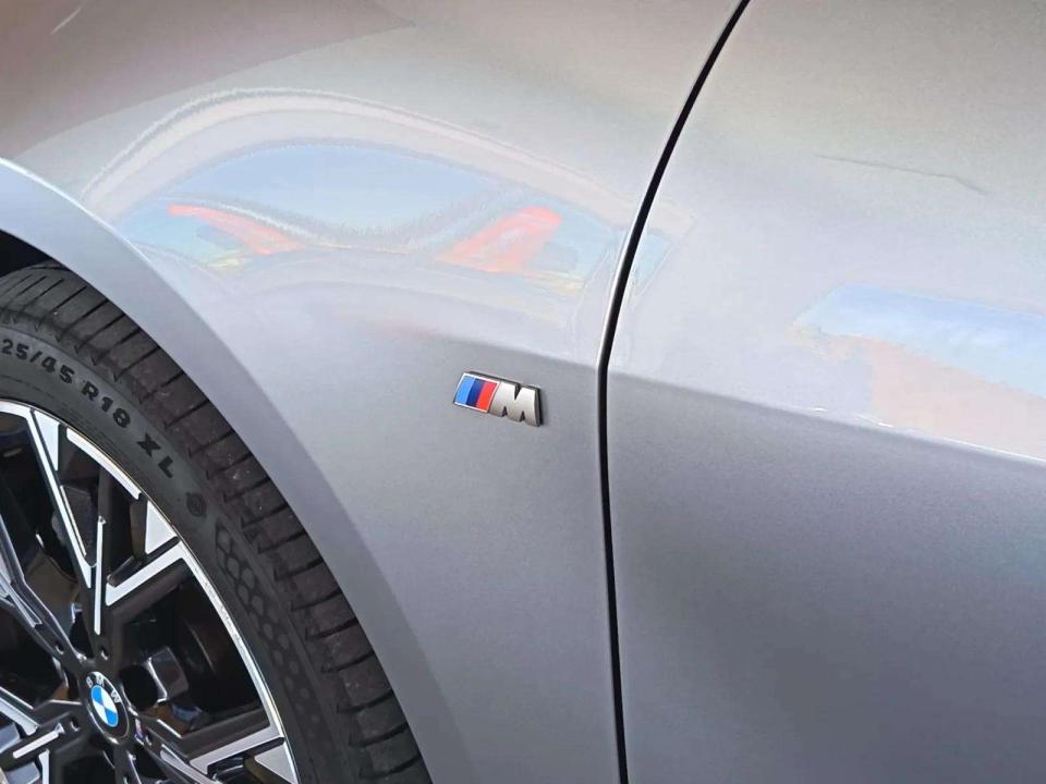 bmw-serie-1-2025-gasolina-1499cc