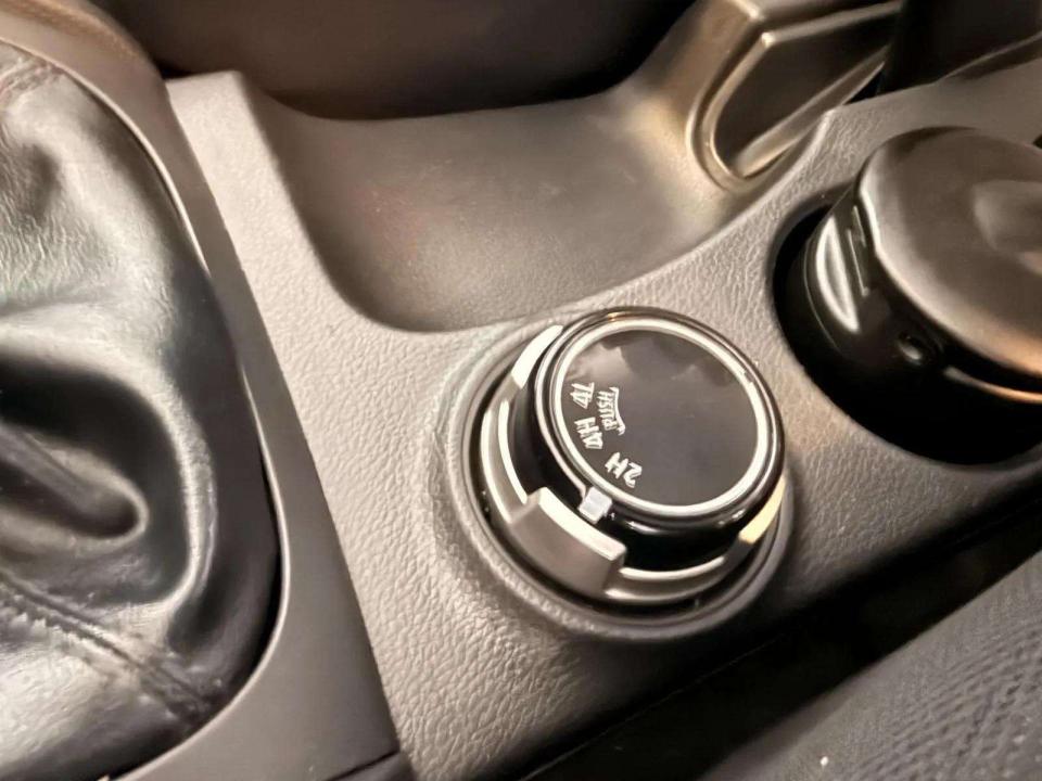 mitsubishi-l200-2023-diesel-2268cc