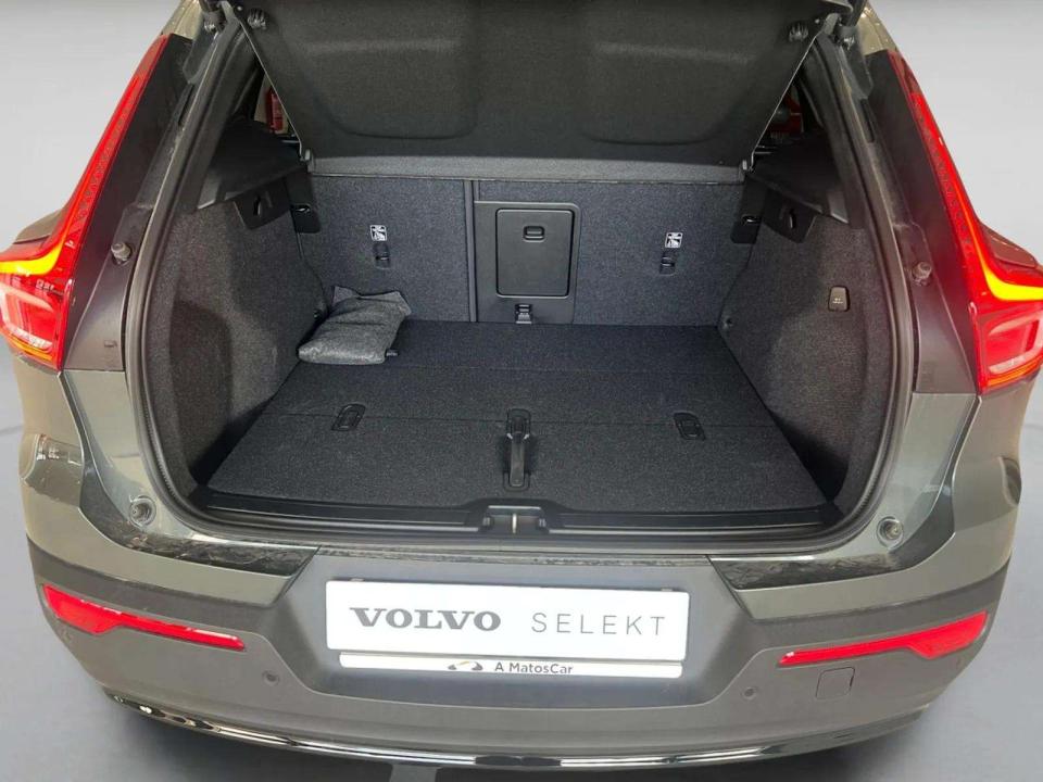 volvo-xc40-2026-gasolina-1969cc