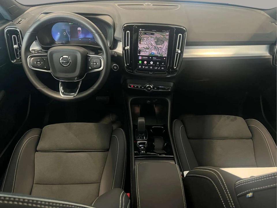 volvo-xc40-2026-gasolina-1969cc