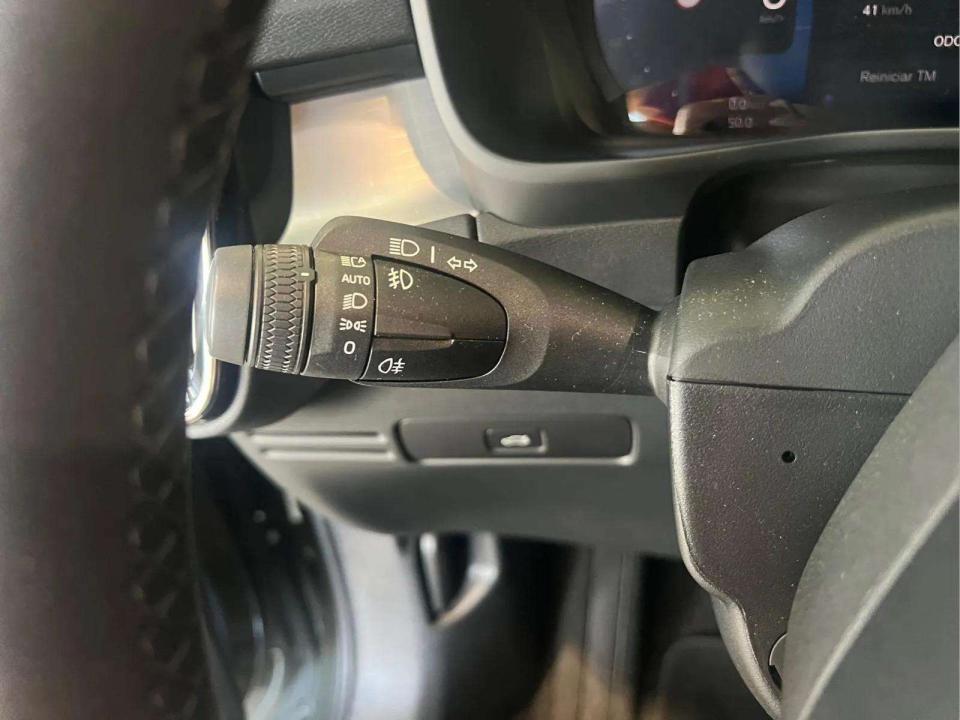 volvo-xc40-2026-gasolina-1969cc