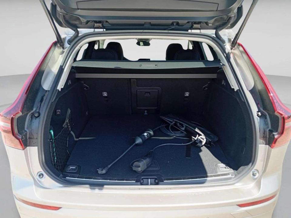 volvo-xc60-2026-hibrido-1969cc