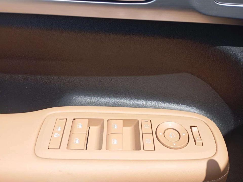 hyundai-santa-fe-2025-hibrido-1598cc