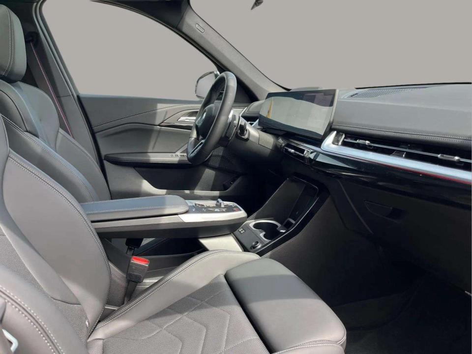 bmw-x1-2026-hibrido-1499cc