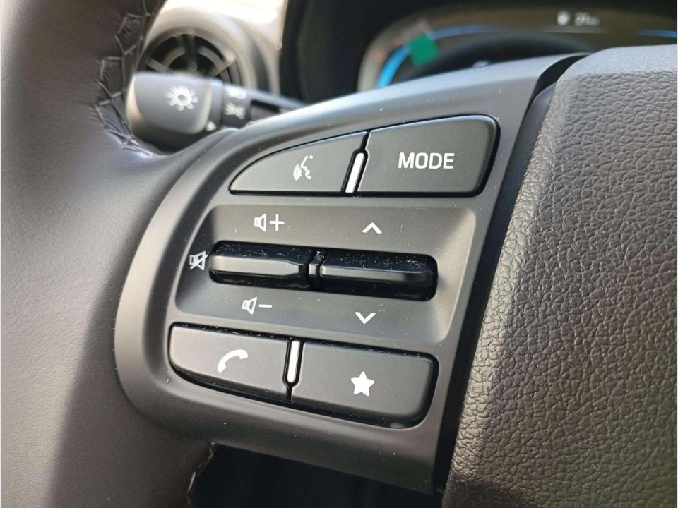 hyundai-i10-2025-gasolina-998cc