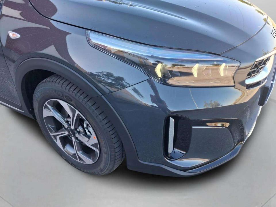 kia-xceed-2026-gasolina-998cc