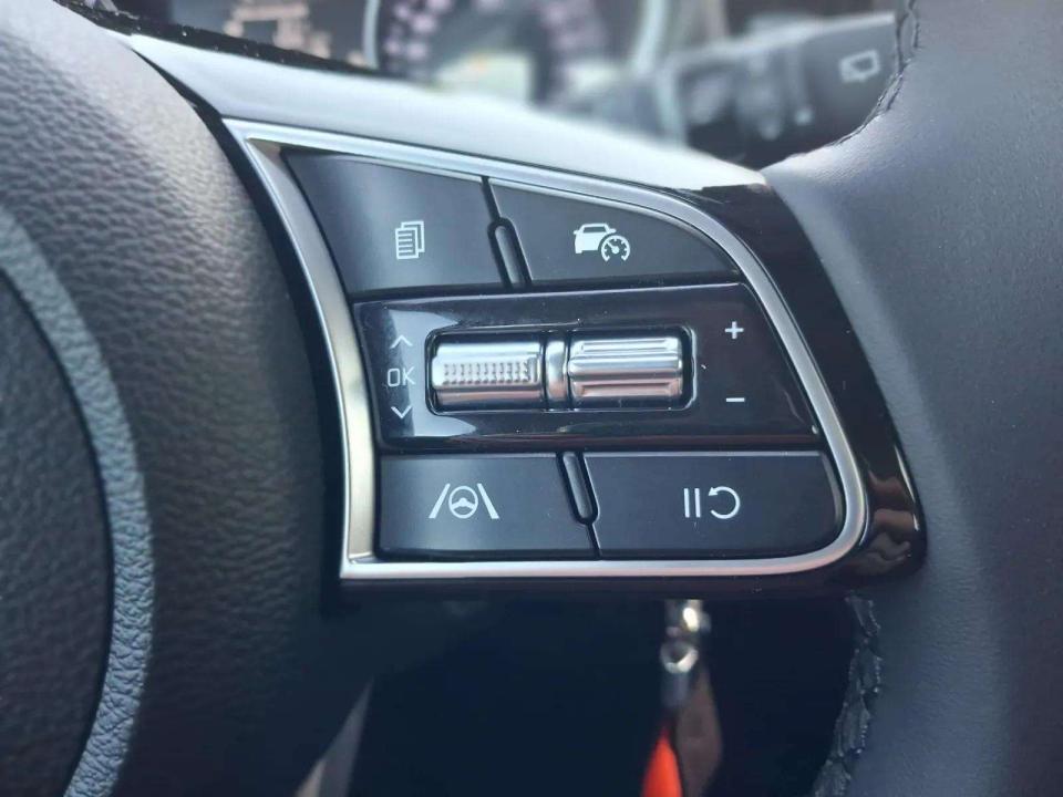 kia-xceed-2026-gasolina-998cc