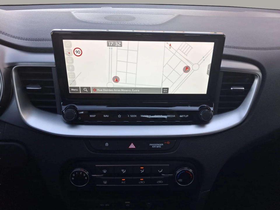 kia-xceed-2026-gasolina-998cc