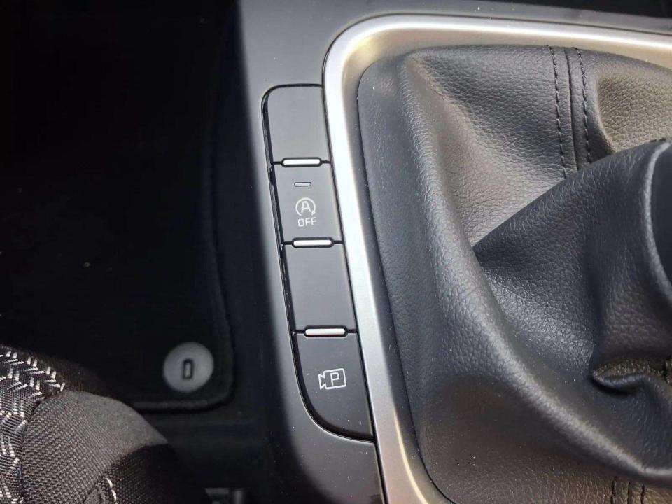 kia-xceed-2026-gasolina-998cc