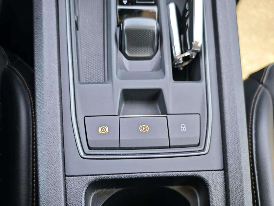 cupra-formentor-2023-gasolina-1498cc