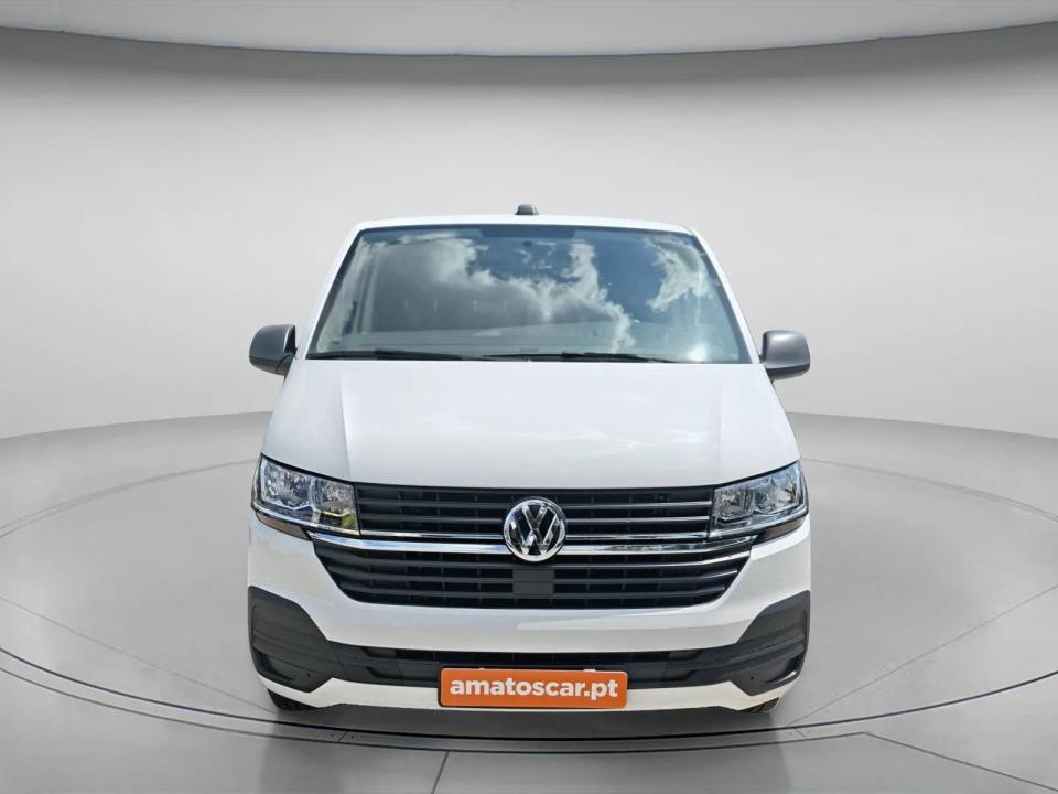 volkswagen-transporter-2022-diesel-1968cc