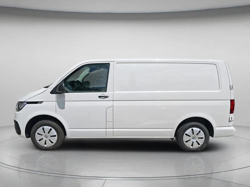 volkswagen-transporter-2022-diesel-1968cc