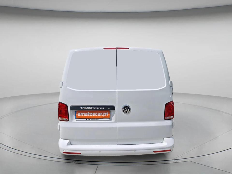 volkswagen-transporter-2022-diesel-1968cc