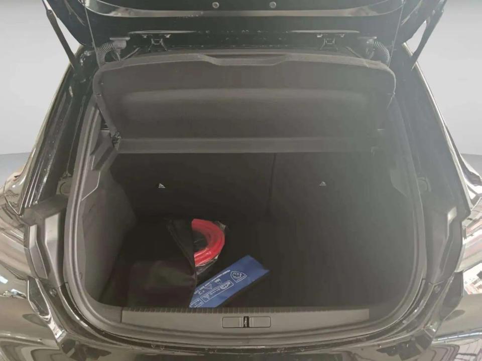 peugeot-e-208-2026-eletrico-0cc