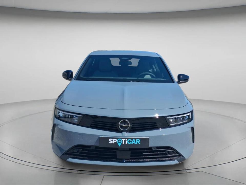 opel-astra-2026-gasolina-1199cc