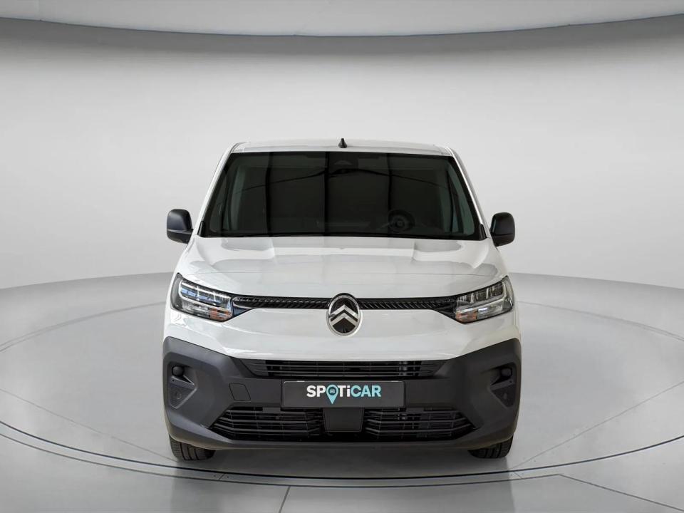citroen-berlingo-2025-diesel-1499cc