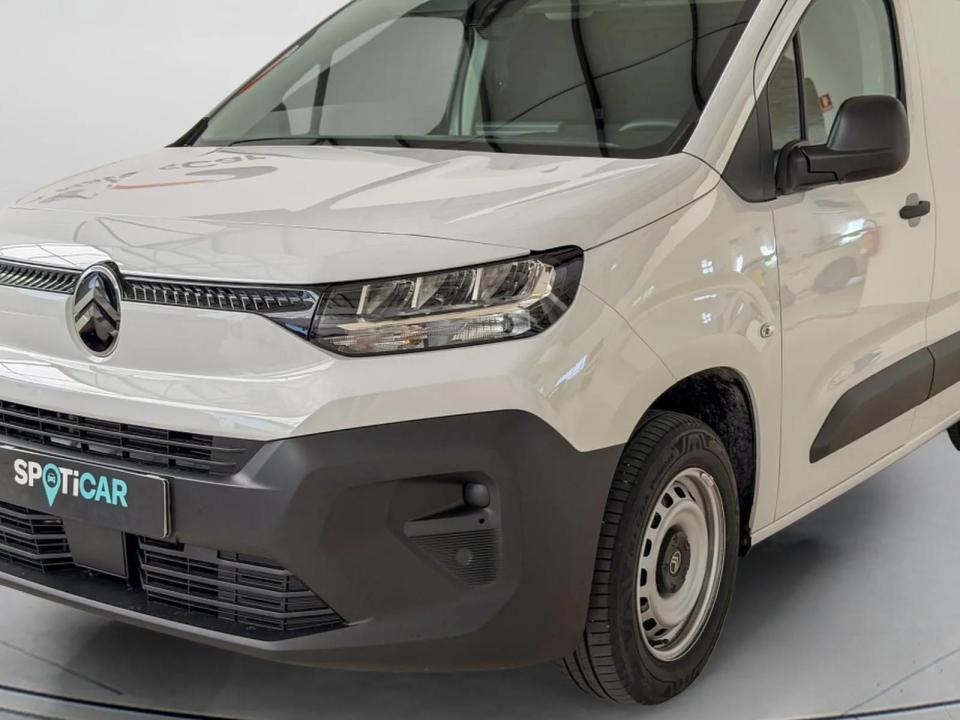 citroen-berlingo-2025-diesel-1499cc