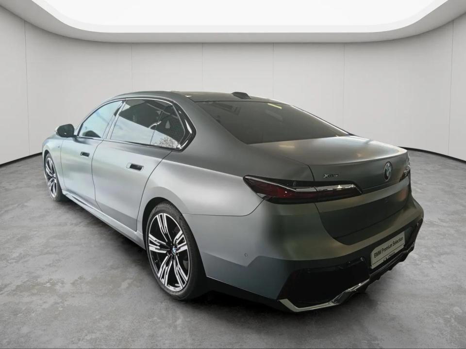 bmw-serie-7-2025-diesel-2993cc