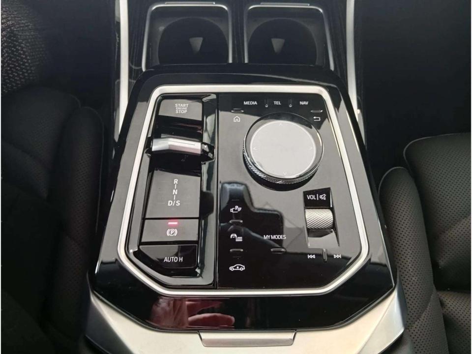 bmw-serie-7-2025-diesel-2993cc