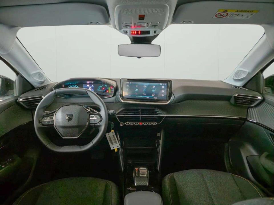 peugeot-208-2025-eletrico-0cc
