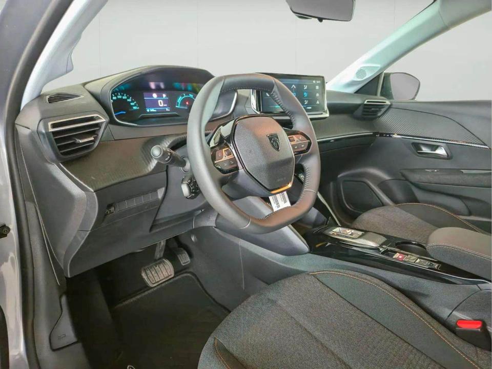 peugeot-208-2025-eletrico-0cc