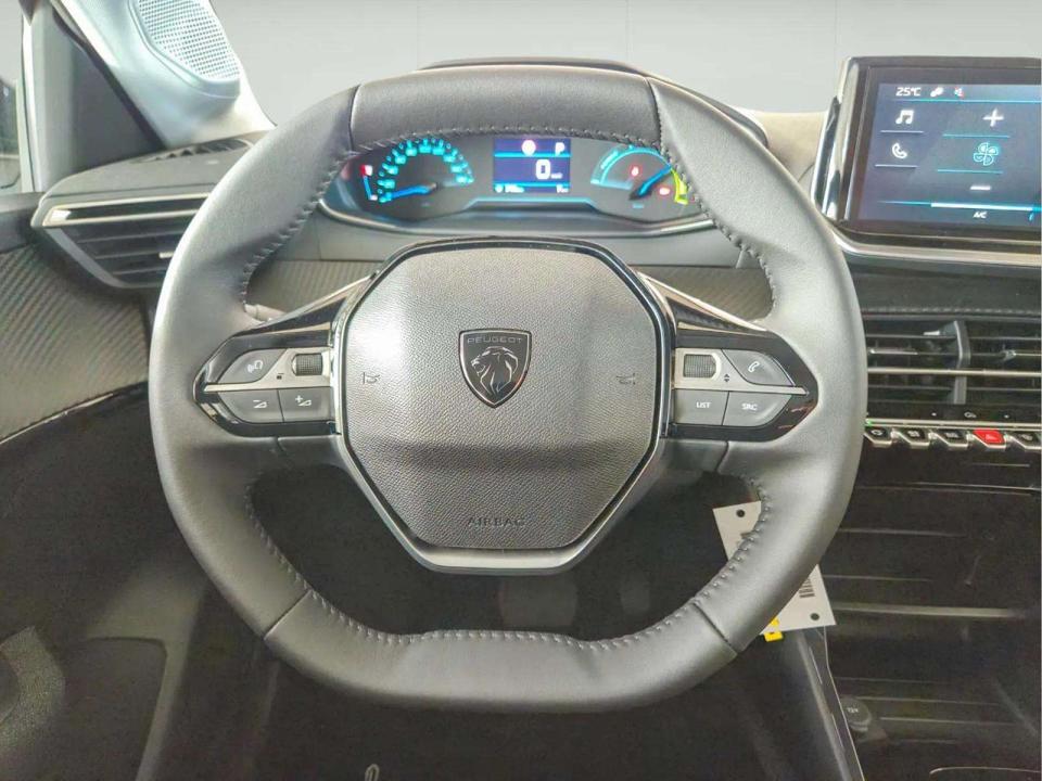 peugeot-208-2025-eletrico-0cc