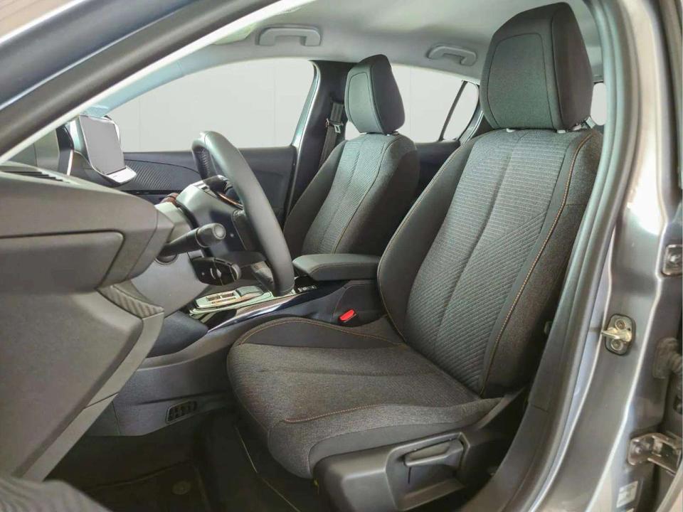 peugeot-208-2025-eletrico-0cc