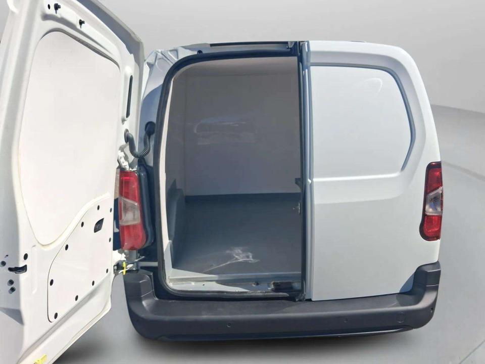 opel-combo-2026-diesel-1499cc