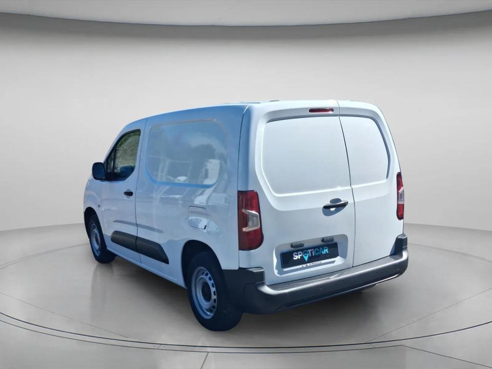 opel-combo-2026-diesel-1499cc