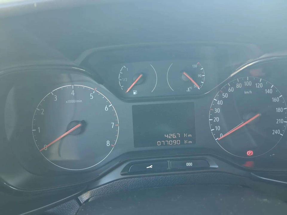 opel-combo-2026-diesel-1499cc