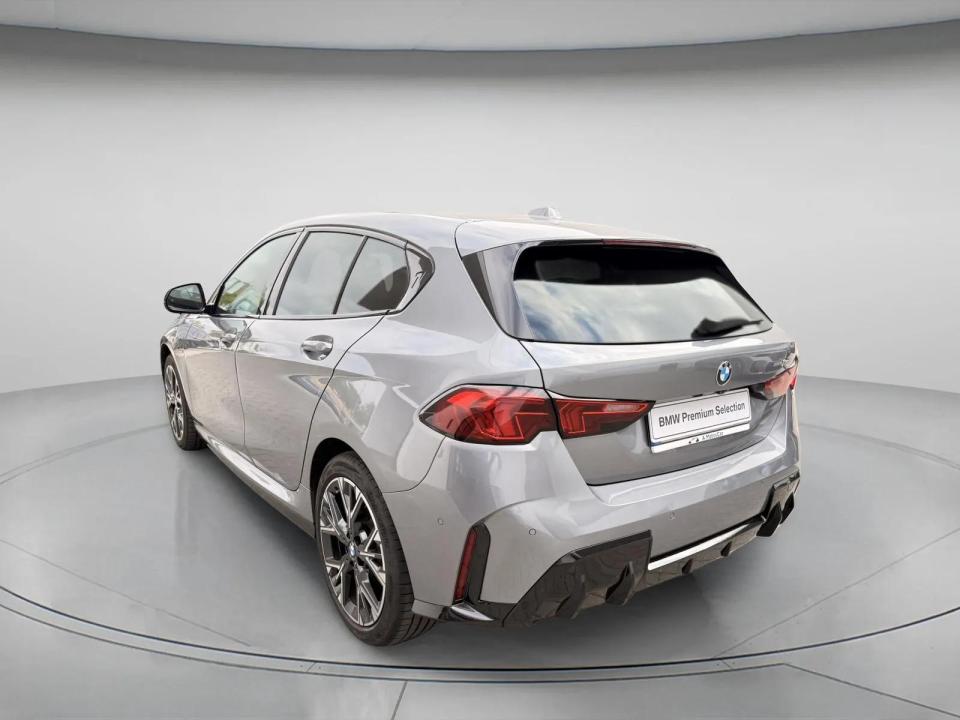 bmw-serie-1-2025-gasolina-1499cc
