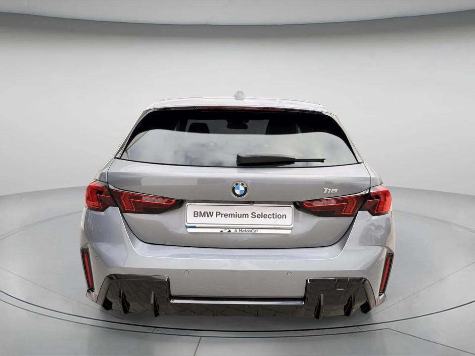 bmw-serie-1-2025-gasolina-1499cc