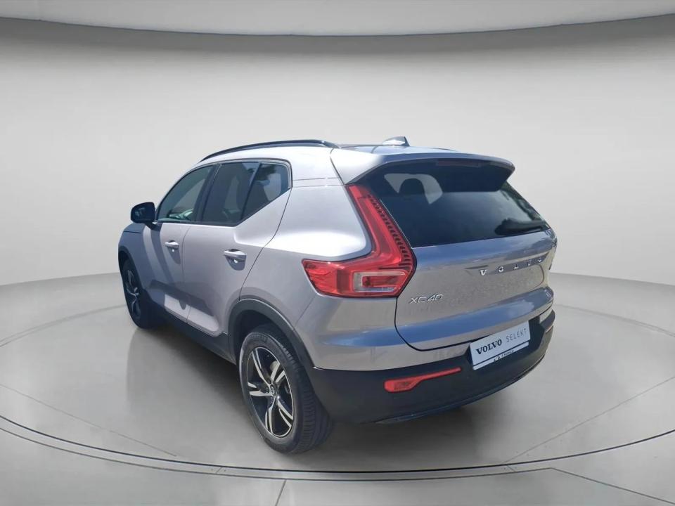 volvo-xc40-2026-gasolina-1969cc