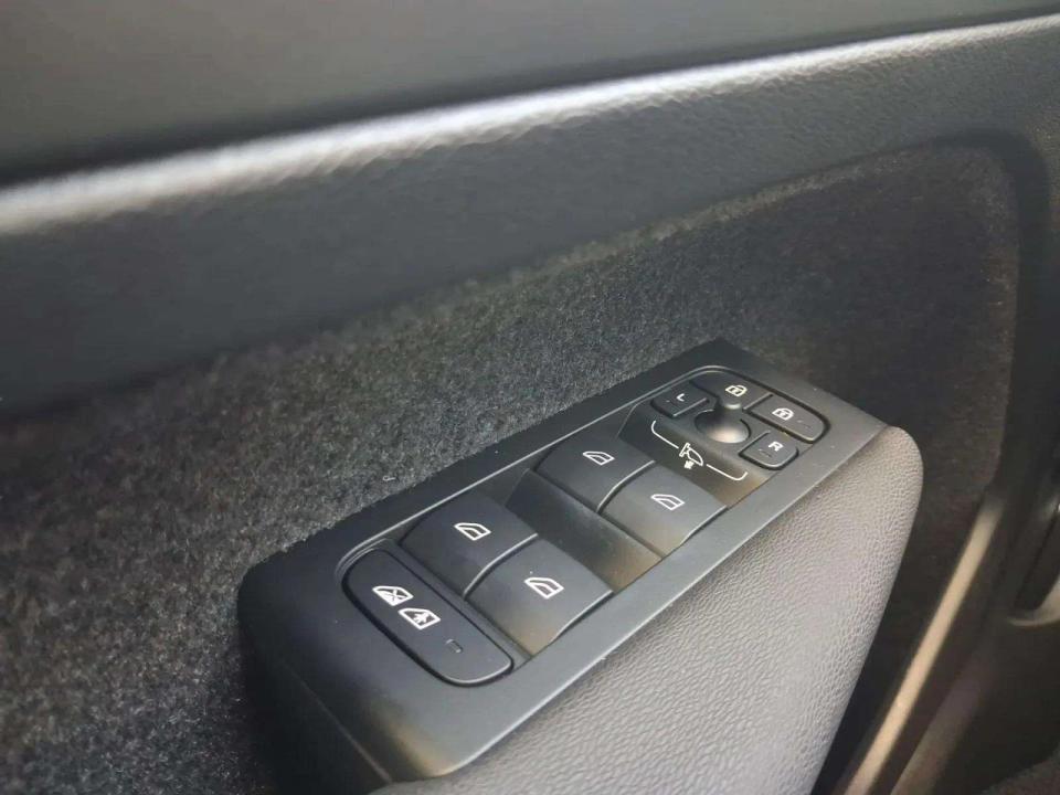 volvo-xc40-2026-gasolina-1969cc