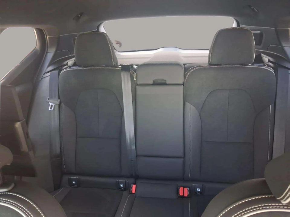 volvo-xc40-2026-gasolina-1969cc