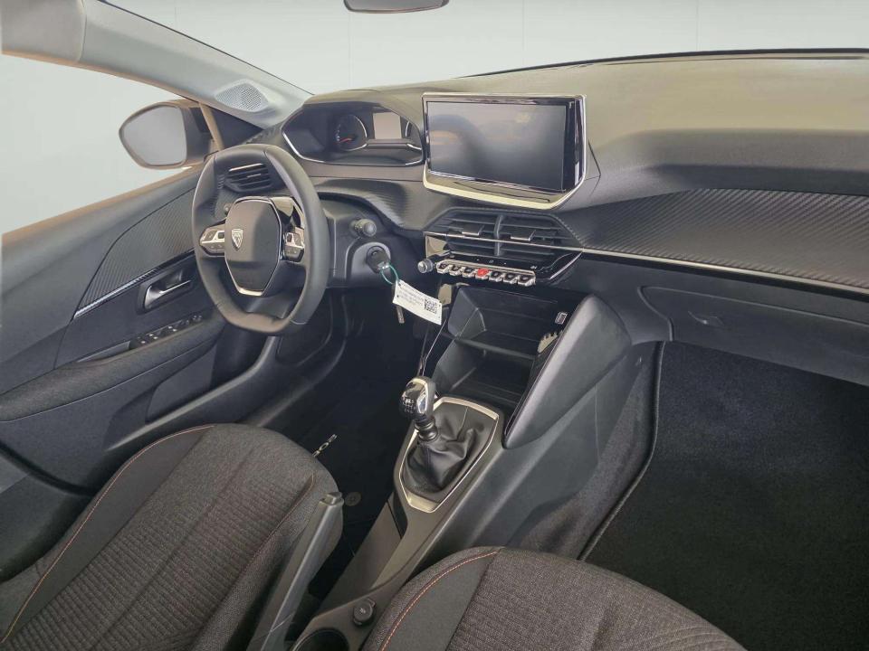 peugeot-208-2026-gasolina-1199cc