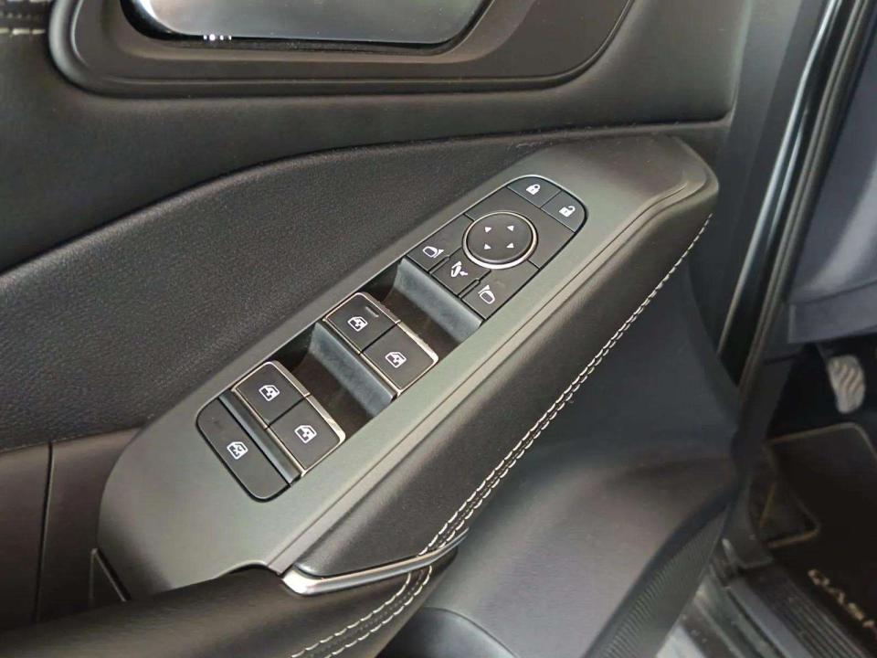 nissan-qashqai-2025-gasolina-1332cc