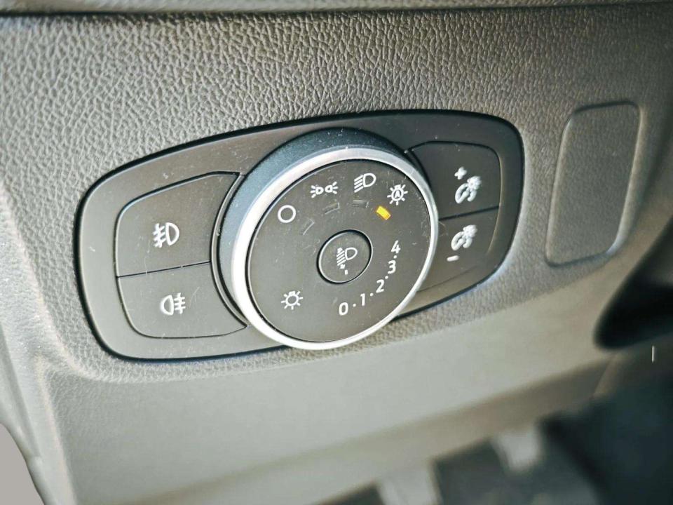 ford-focus-2023-gasolina-998cc