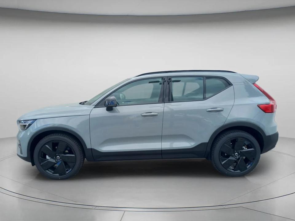 volvo-xc40-2026-gasolina-1969cc