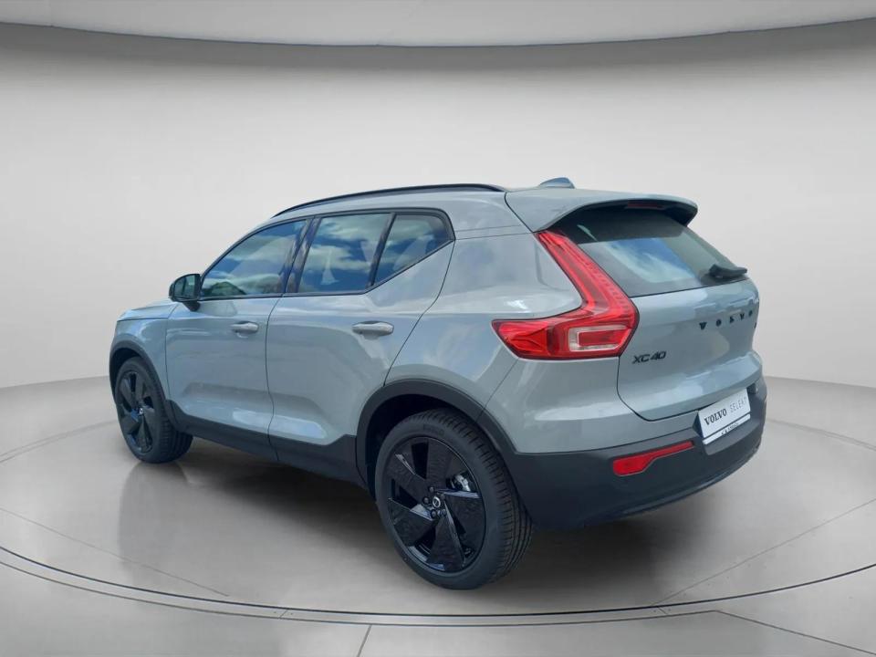 volvo-xc40-2026-gasolina-1969cc
