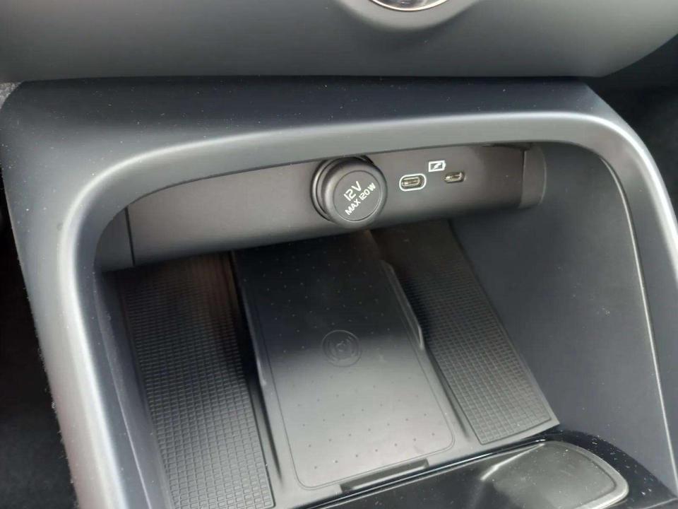 volvo-xc40-2026-gasolina-1969cc