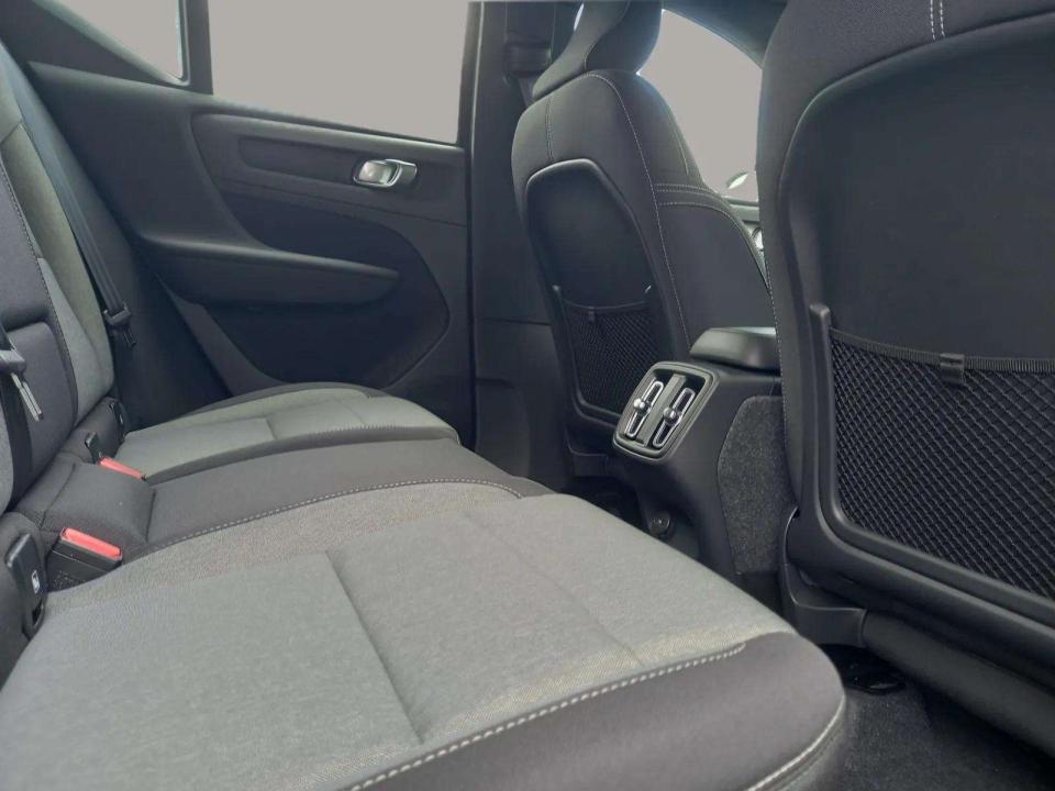 volvo-xc40-2026-gasolina-1969cc