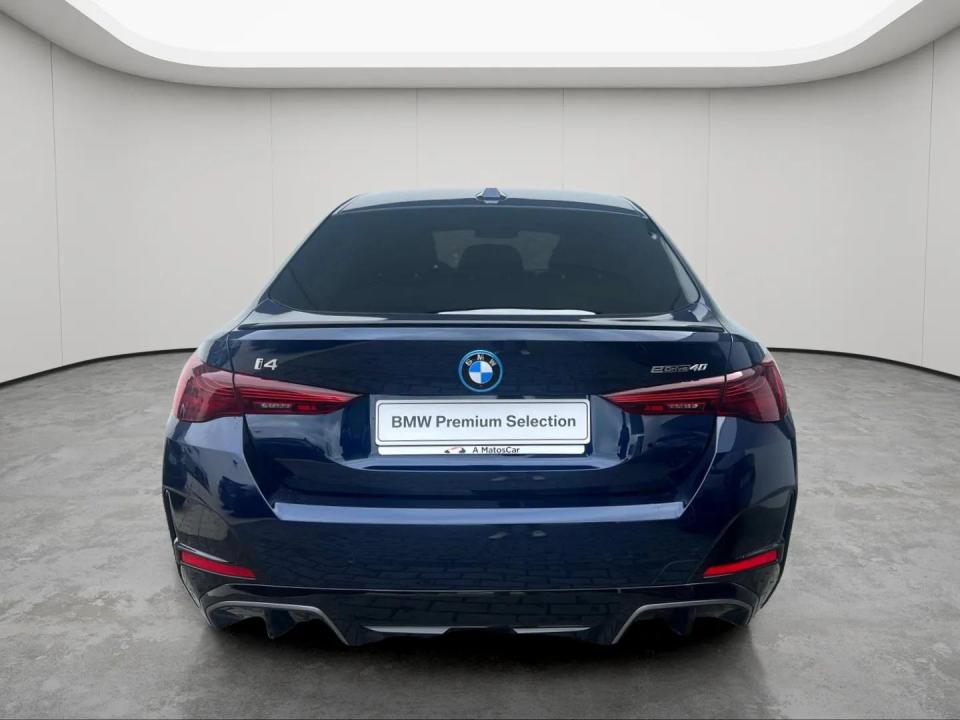 bmw-i4-2026-eletrico-0cc