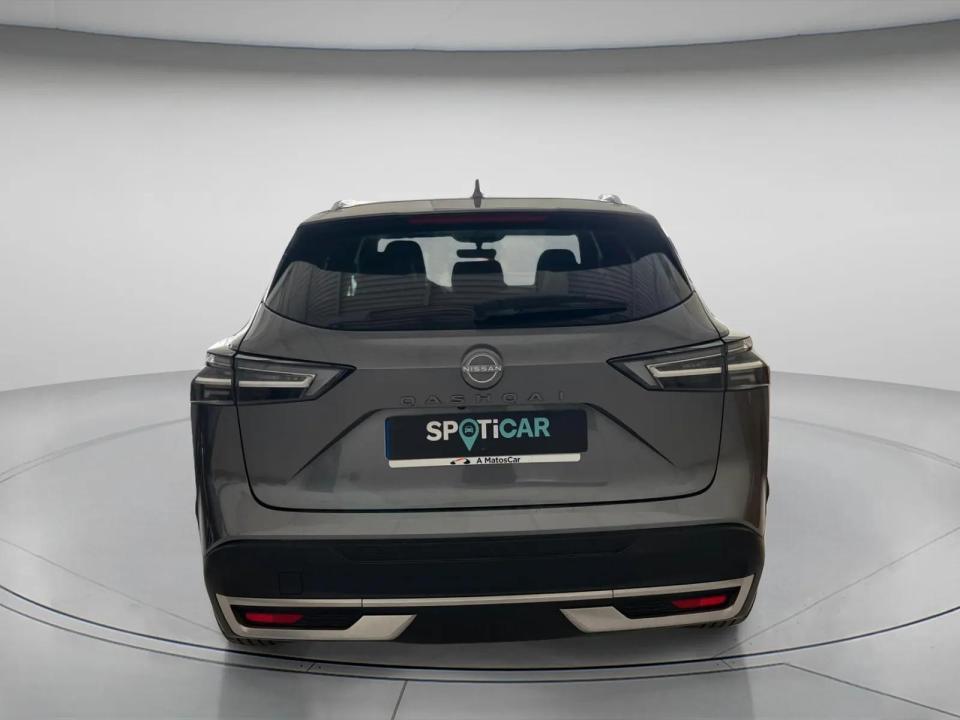 nissan-qashqai-2025-hibrido-1332cc