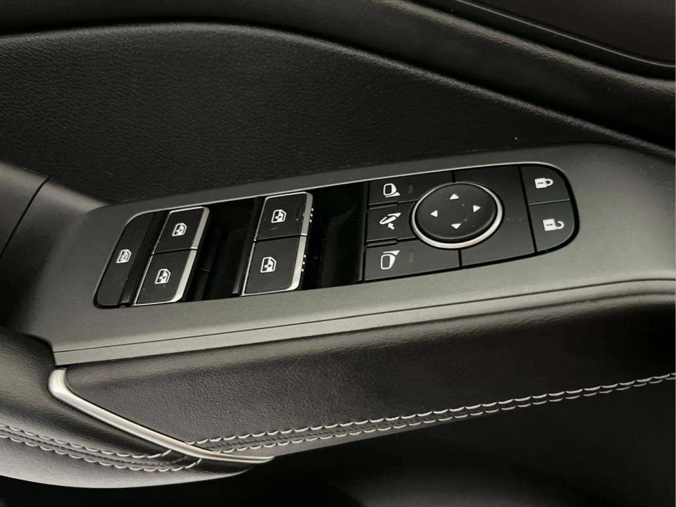 nissan-qashqai-2025-hibrido-1332cc