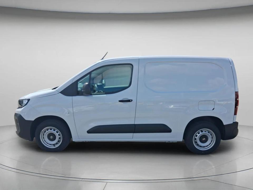 opel-combo-2025-diesel-1499cc