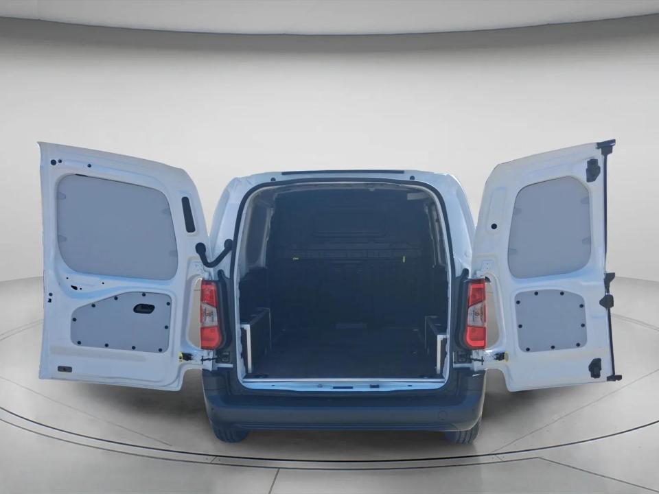 opel-combo-2025-diesel-1499cc