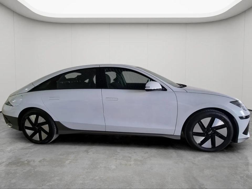 hyundai-ioniq-6-2023-eletrico-0cc